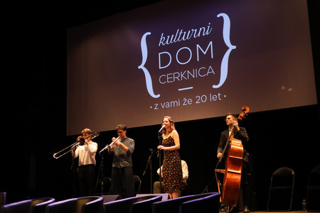 20 LET KULTURNEGA DOMA CERKNICA 46 FOTO LJUBO VUKELIČ